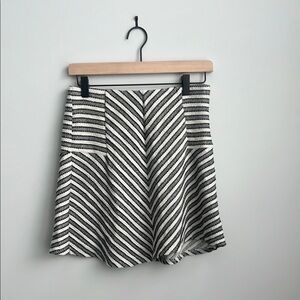 LOFT Black‎ and White Skater Mini Skirt Casual